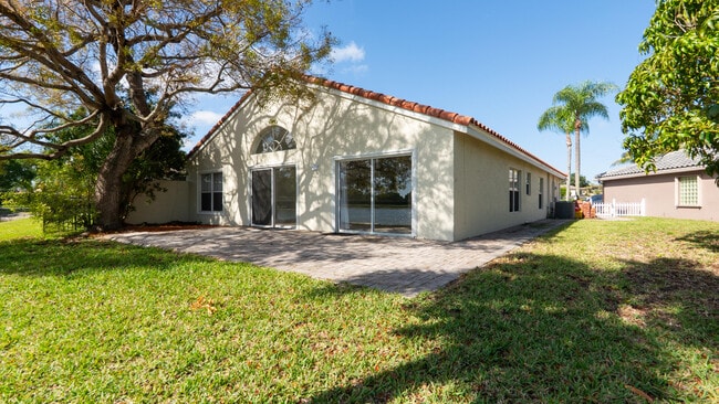 Building Photo - 10789 Barque Ct