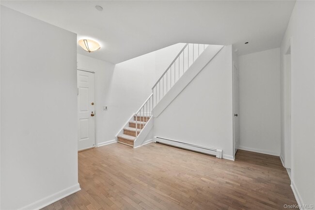 Building Photo - 24 Carhart Ave