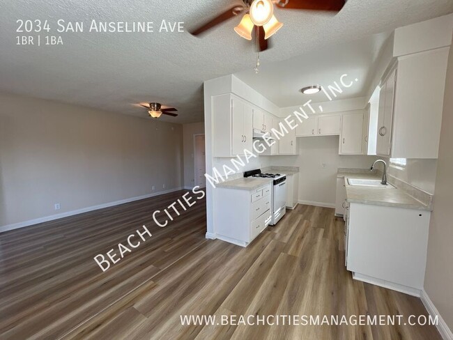 Building Photo - Spacious 1 Bedroom 1 Bath located in Long ...