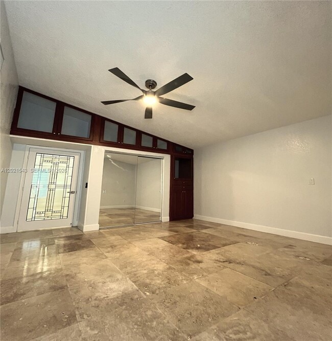 Building Photo - 15540 SW 156th Ave