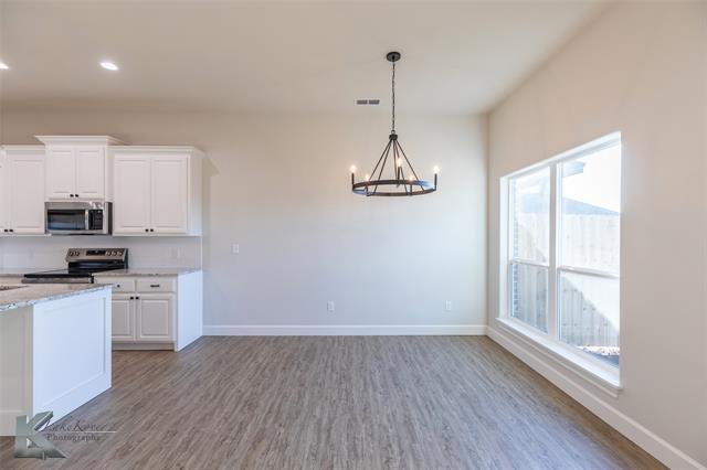 Building Photo - 8166 Sawdust Trl