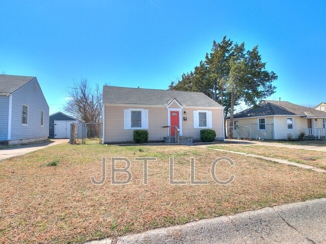 Building Photo - 224 W Ercoupe Dr