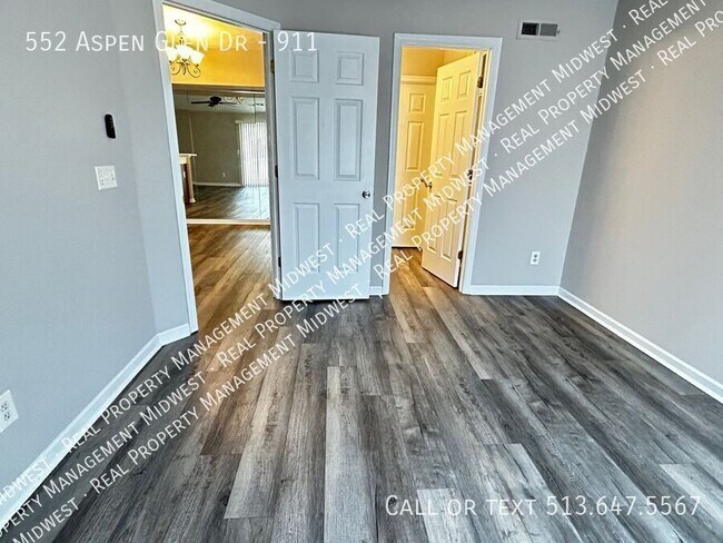Building Photo - 552 Aspen Glen Dr