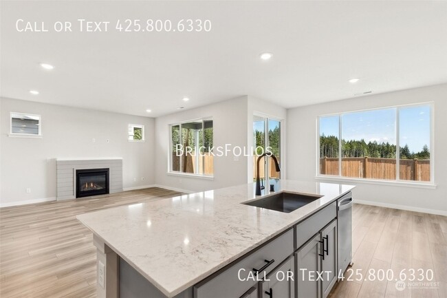 Building Photo - Brand New Home: A Stunning 5-Bedroom Retre...