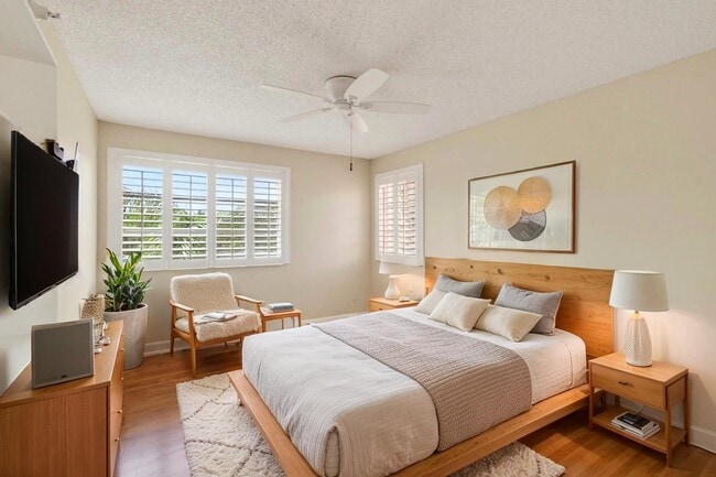 Building Photo - 157 Yacht Club Way