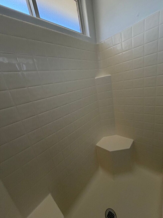 Building Photo - 5800 Potenza Ln