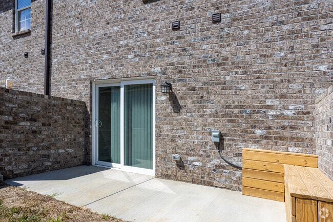 2BR, 2.5BA - 1,306 SF - Back Porch - Brentlinger Park