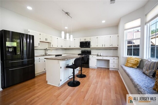 Building Photo - 67 Glen Oaks Ct