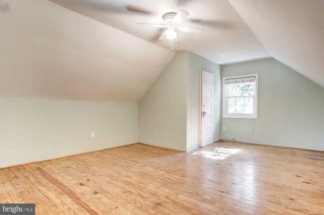 Building Photo - 1626 Kalmia Rd NW