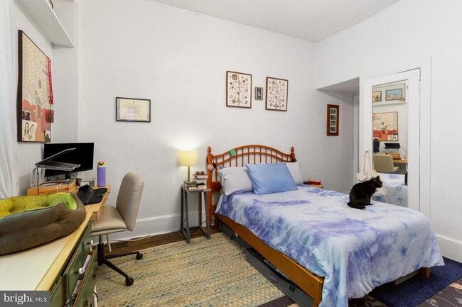 Building Photo - 4411 Pine St