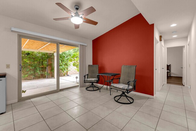 Building Photo - 74558 Monteverde Way