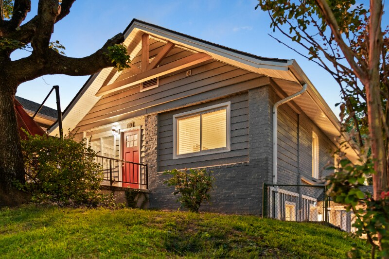 Building Photo - 26 Hanover St