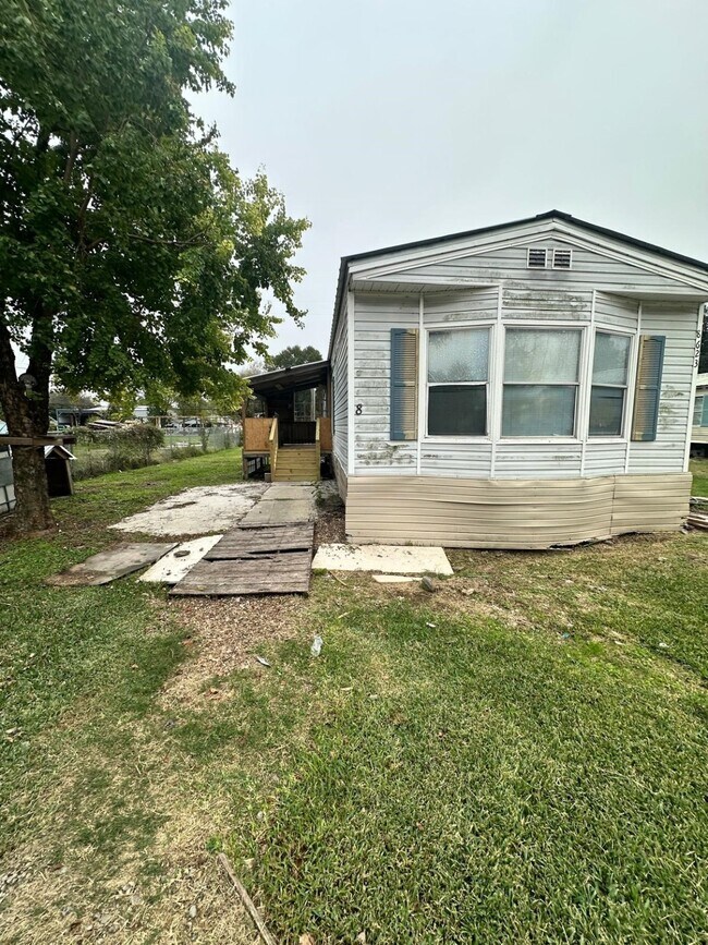 Primary Photo - 8623 Bloombury Ln