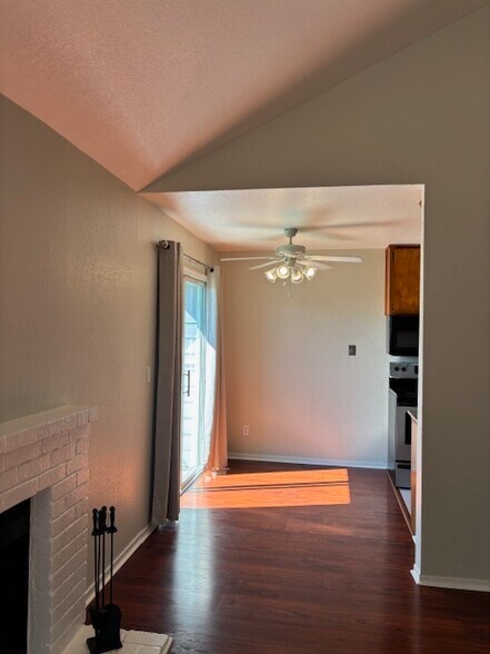 Dining Room - 445 Almond Dr