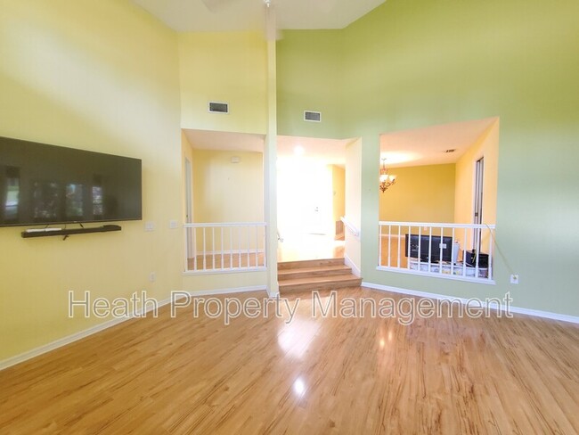 Building Photo - 11609 Parkview Ln