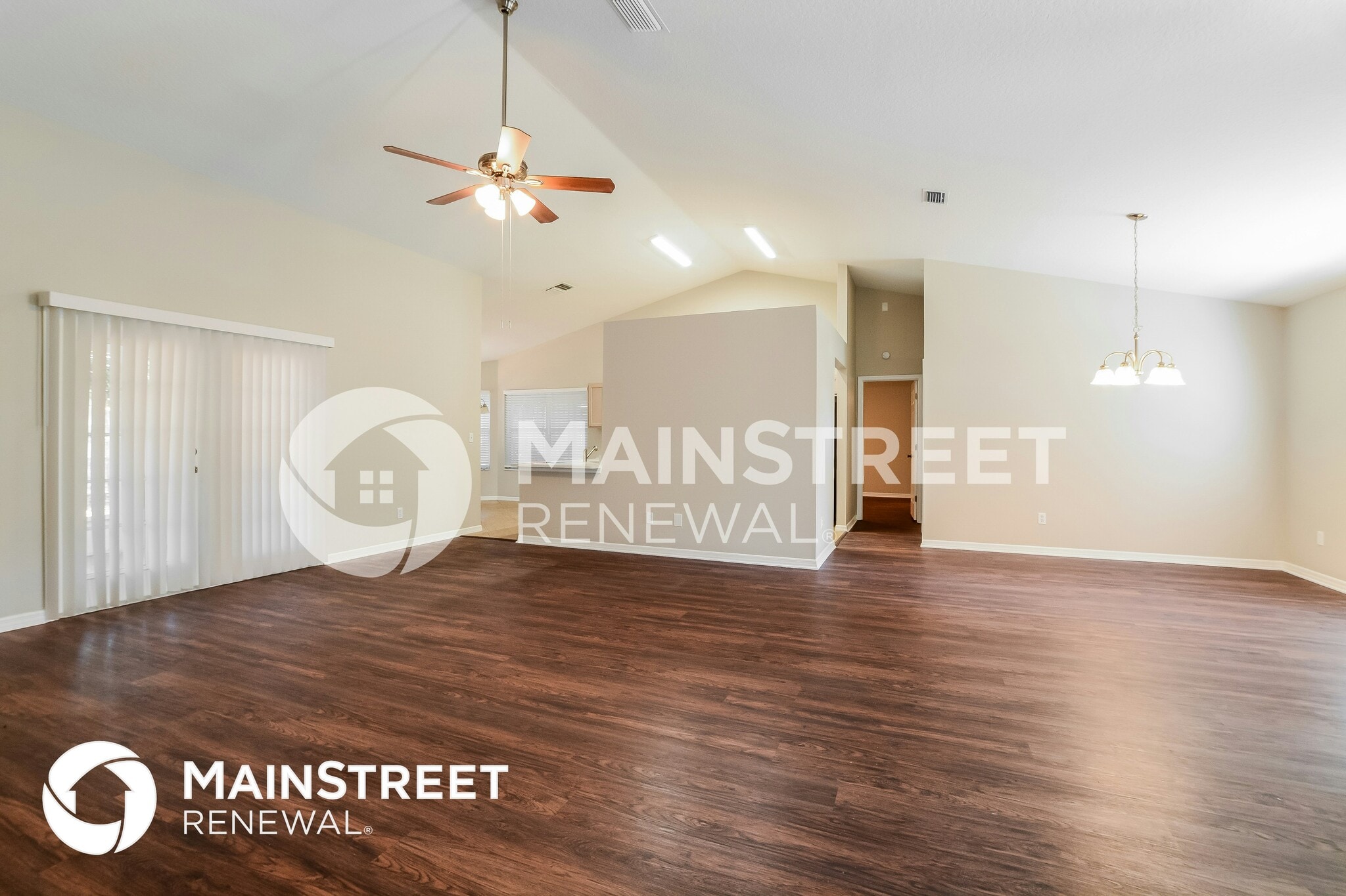 Building Photo - 33303 Lake Bend Cir