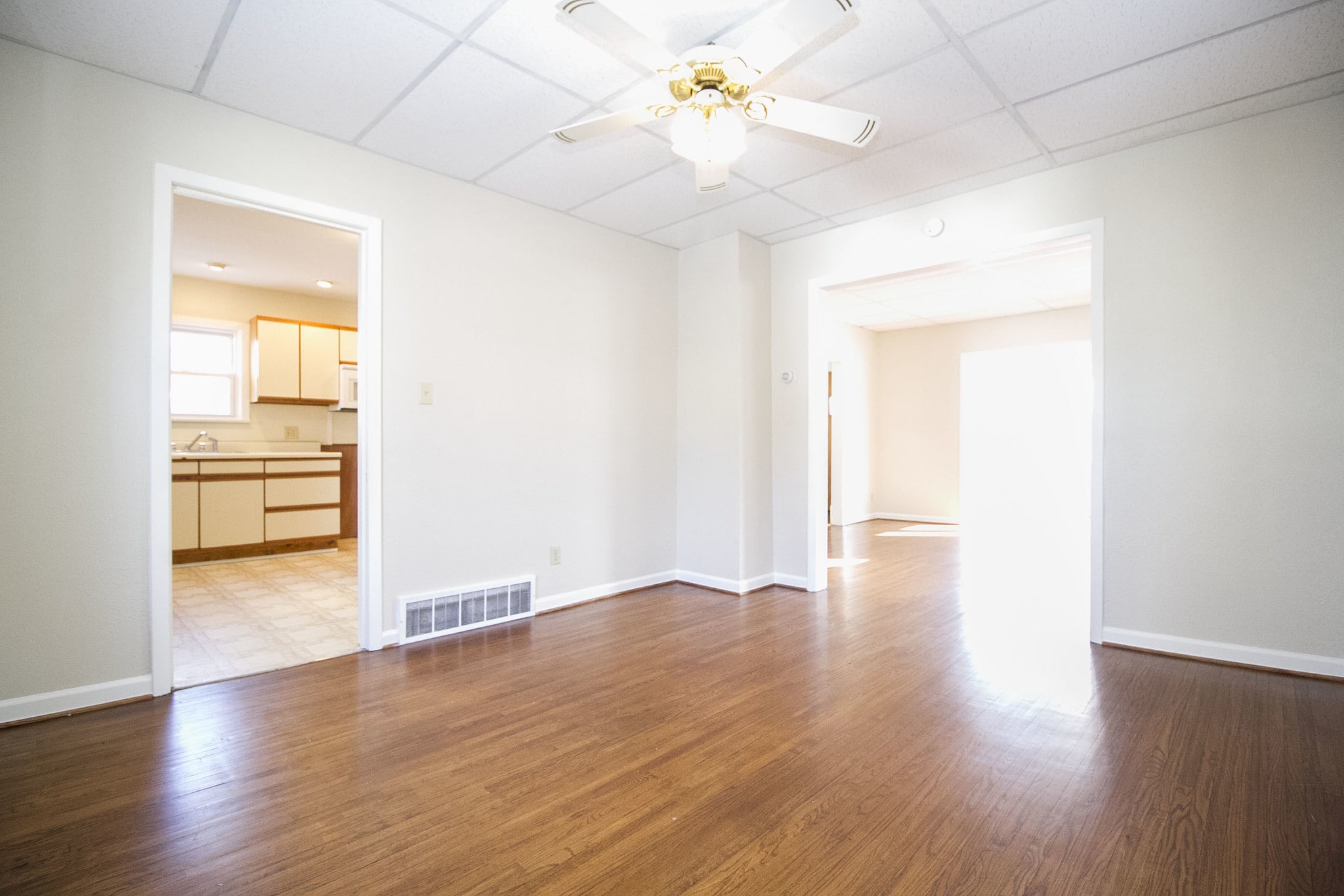 Building Photo - 4015 Eastway St