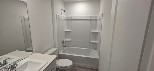 Building Photo - 18003 Valle Cupa Ln