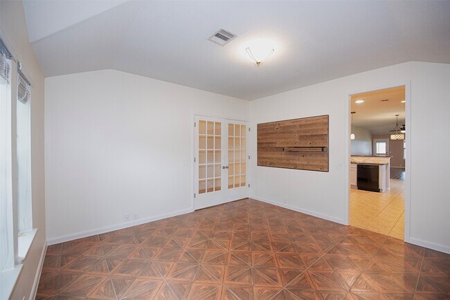 Building Photo - 2753 Foster Hill Dr