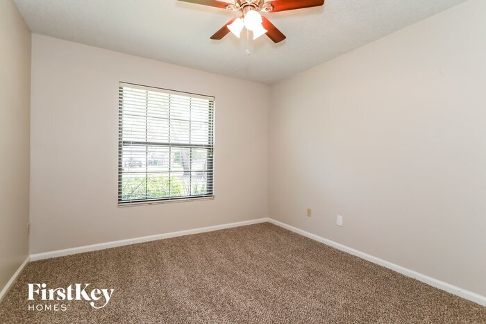 Building Photo - 12122 Cheyenne Trail