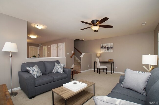 Building Photo - 307 Shady Rock Ln