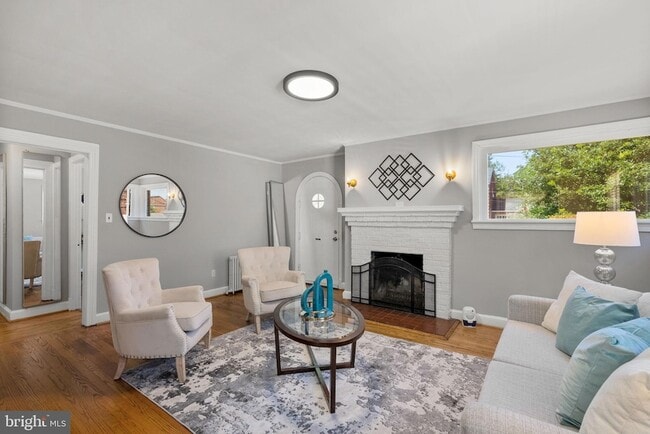 Building Photo - 2107 Brighton Rd