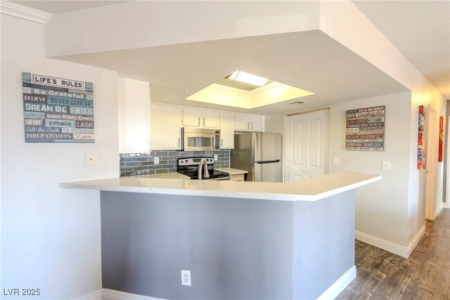 Building Photo - 8600 W Charleston Blvd