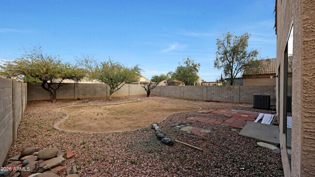 Building Photo - 12306 W Windrose Dr