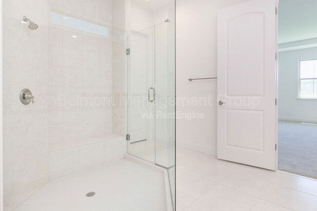 Building Photo - 13550 Abberwick Dr