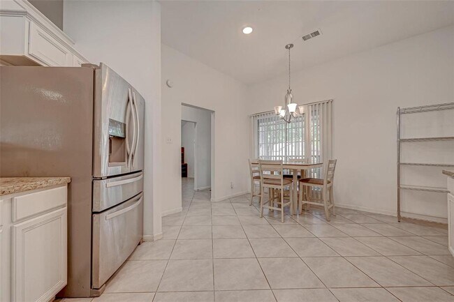 Building Photo - 2911 Killdeer Ln