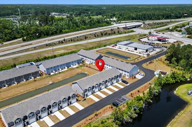 Building Photo - 332 Bayou Loop