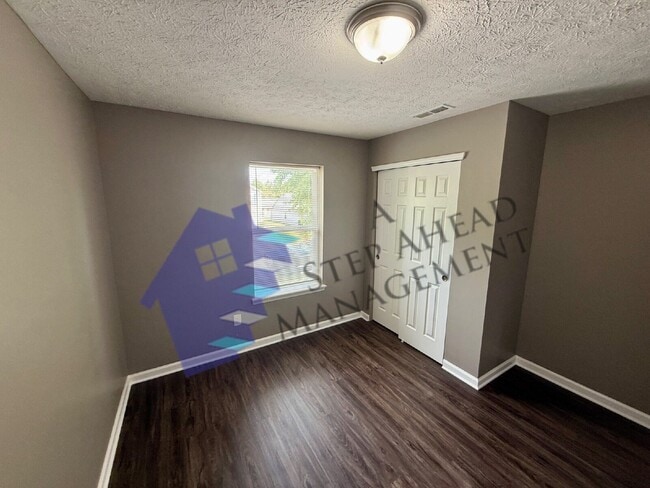 Building Photo - 11129 WaterfieldPl