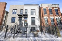 Building Photo - 2 bedroom in Chicago IL 60612