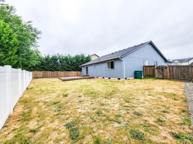 Building Photo - Arlington Rambler - 3bd/2ba