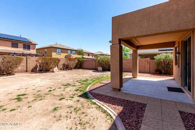 Building Photo - 7352 W Valencia Dr