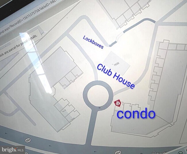 Building Photo - 1645 International Dr