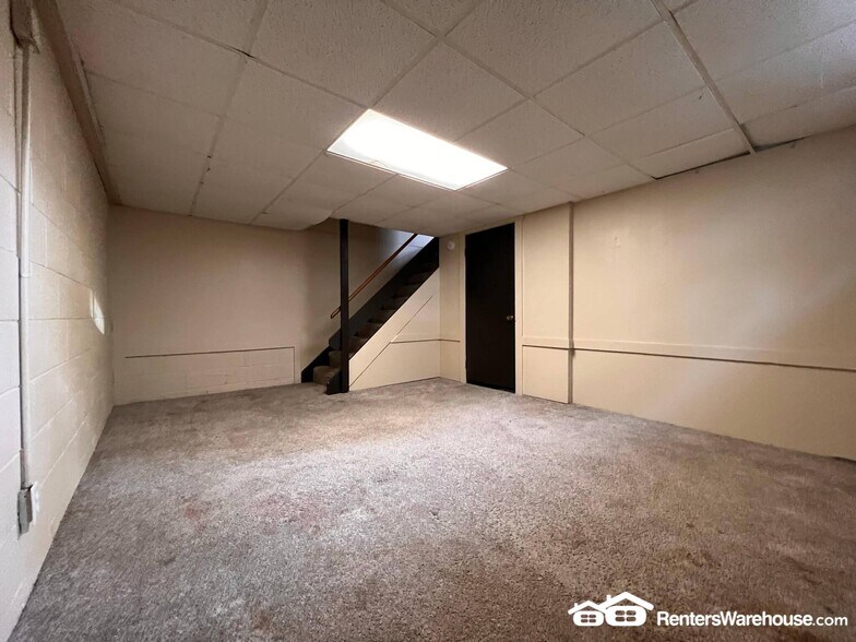 Building Photo - 3320 Valdez Ct