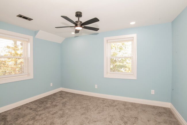 Building Photo - 3064 McHenry Ave