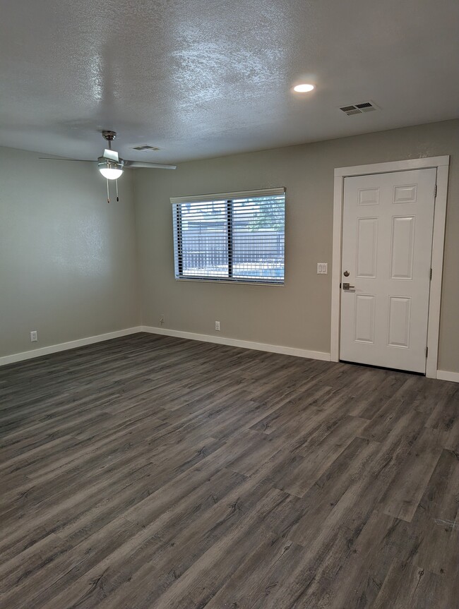 apartments for rent near me - Orangedale