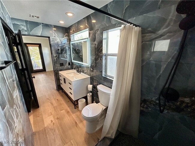 Building Photo - 8278 Annual Ridge St