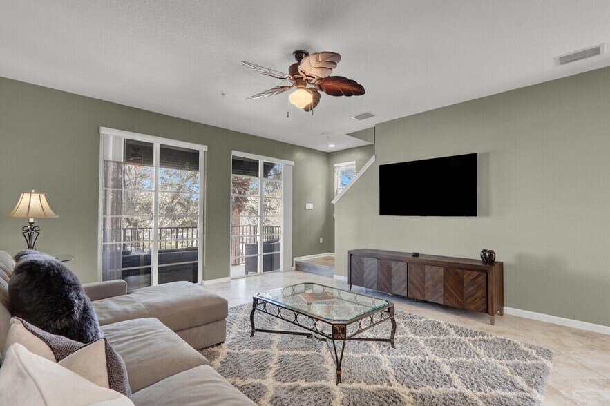 Building Photo - 136 Regions Way