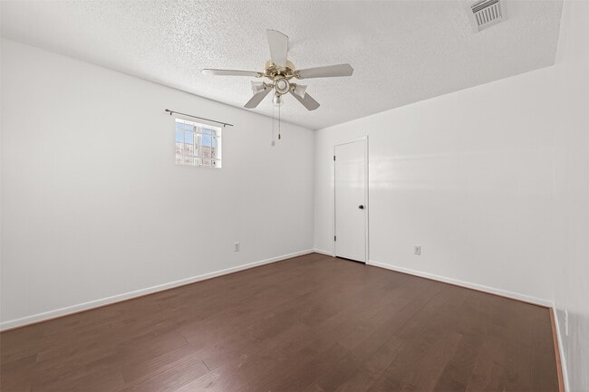 Building Photo - 4410 Wildacres Dr