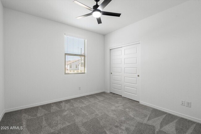 Building Photo - 25101 N 141st Ave