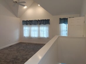 Building Photo - 367 Rockland St