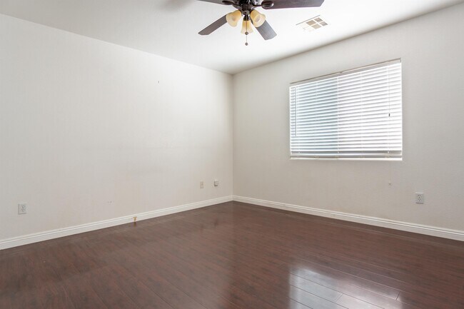 Building Photo - 7133 Brassica Ct