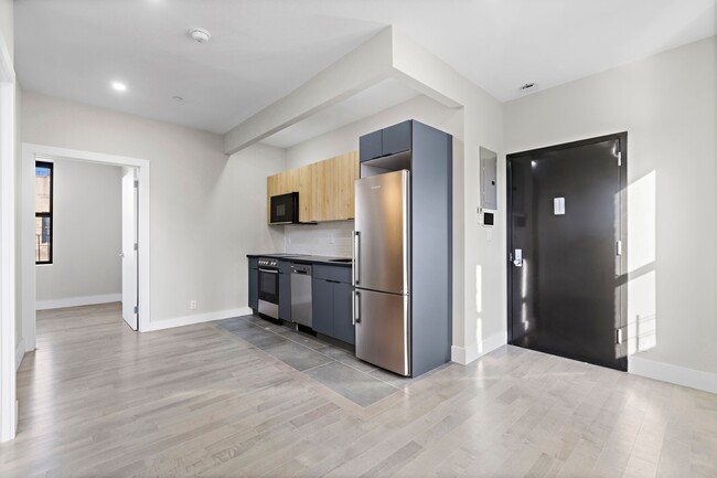 Floorplan - 4521 3rd Ave