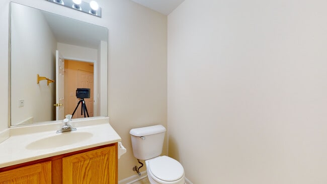 Building Photo - 2739 Cobblestone Dr