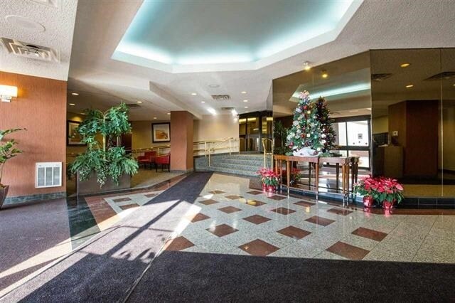 Building Photo - 232 Harmon Cove Tower