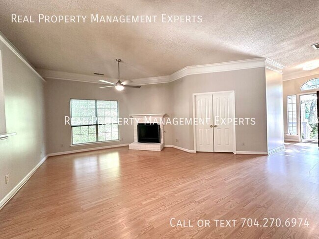 Building Photo - 801 Water Wheel Ct