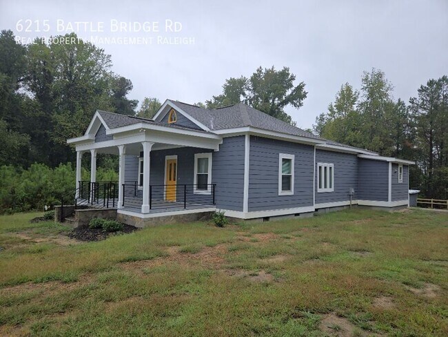 Primary Photo - 6215 Battle Bridge Rd